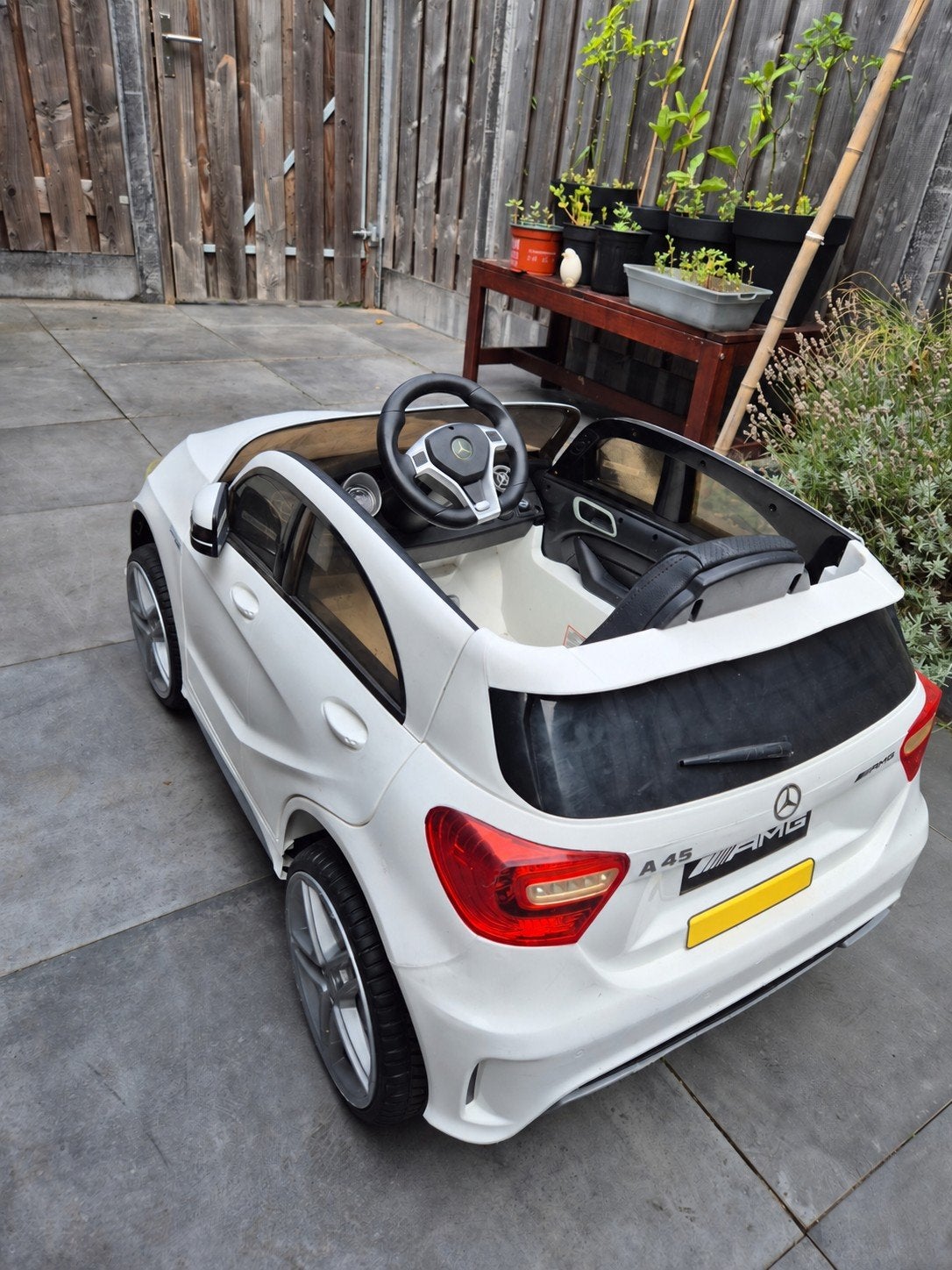 Elektrische kinderauto met RC en 2e nieuwe accu
