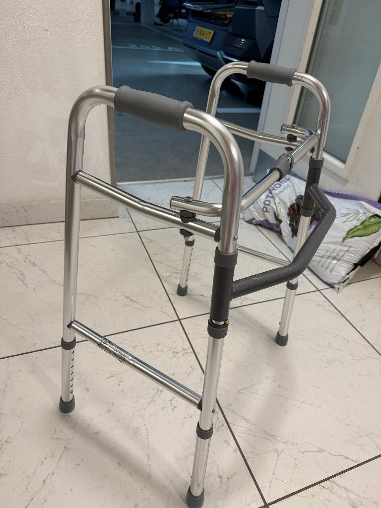 Looprek Days inklapbaar 78-90 cm nieuw, Diversen, Looprekken, Ophalen of Verzenden, In hoogte verstelbaar, Zo goed als nieuw