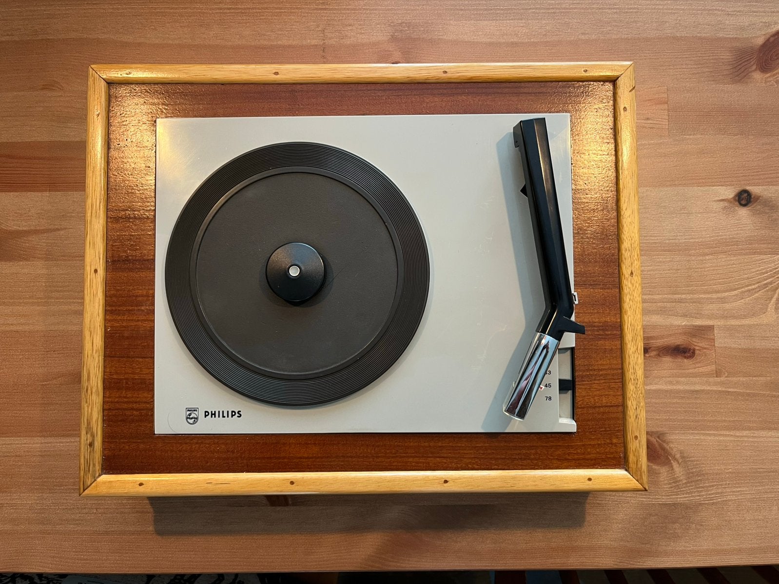 Retro platenspeler Philips (opknapper), Ophalen, Niet werkend, Platenspeler, Philips