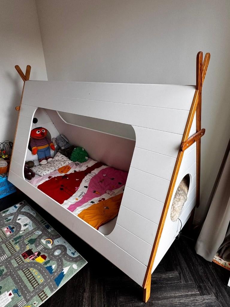 Wit tipi kinderbed, Ophalen, 85 tot 100 cm, Gebruikt, Lattenbodem