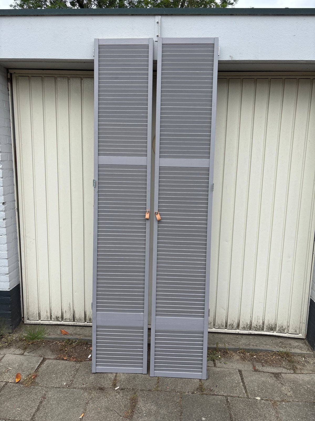 Samengestelde Louvredeuren - Grijs, Ophalen, Gebruikt, Minder dan 80 cm, 215 cm of meer