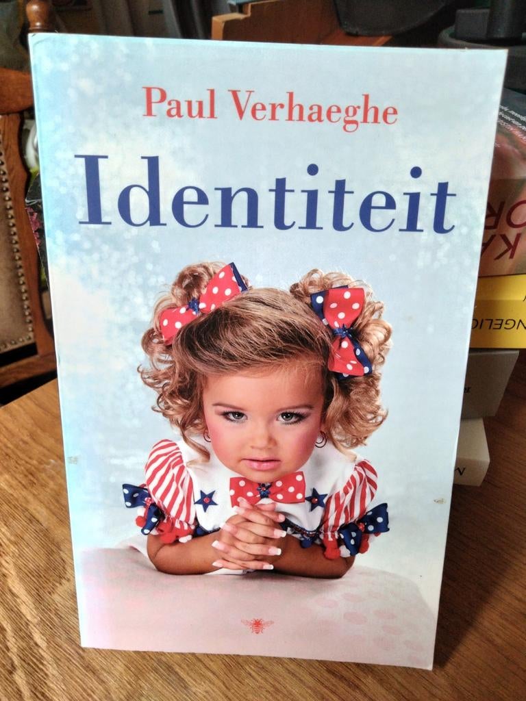 Paul Verhaeghe - Identiteit, Boeken, Ophalen of Verzenden, Zo goed als nieuw, Paul Verhaeghe