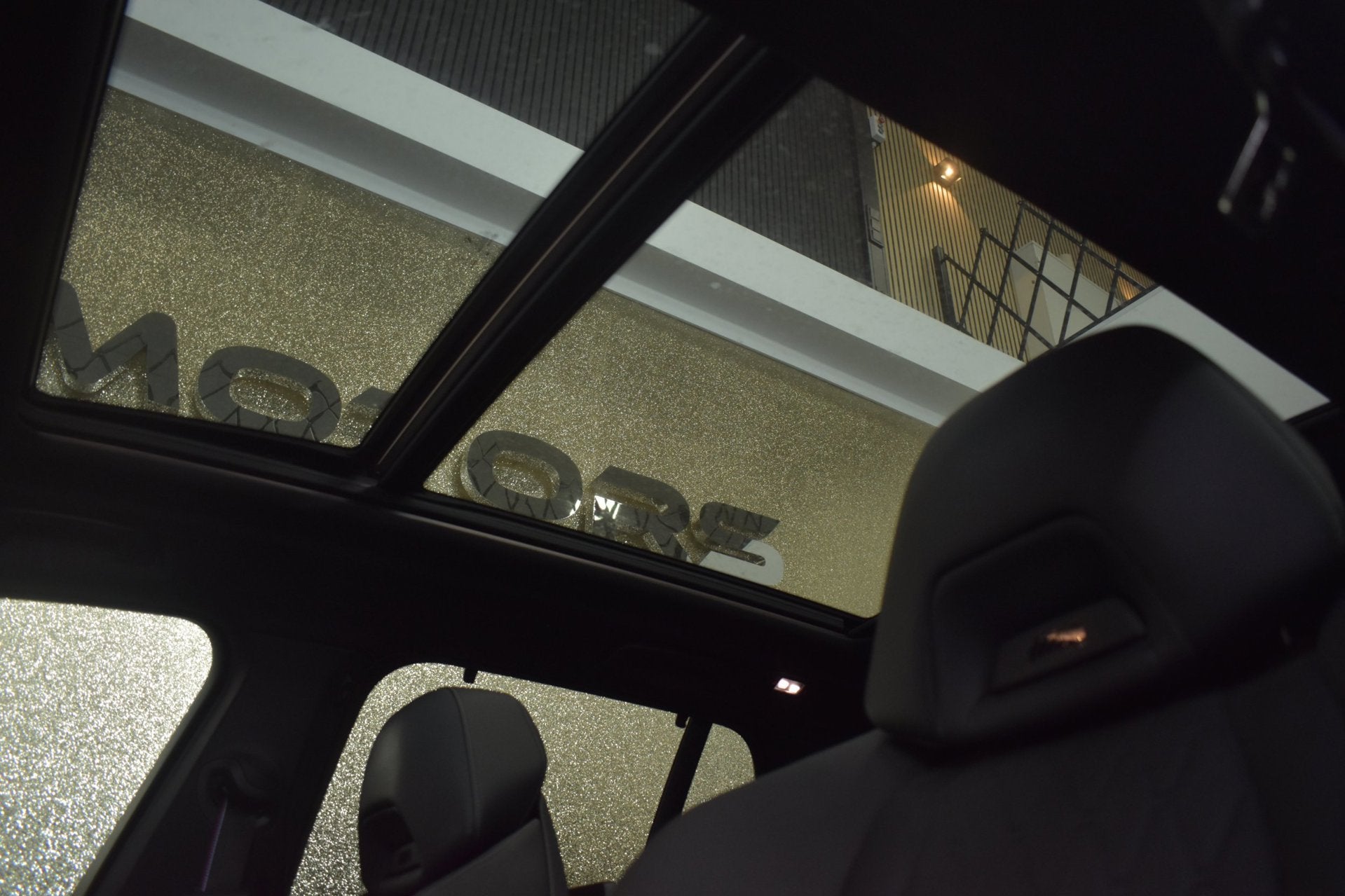 Foto 6 van BMW X5 45e M-Sport xDrive 394pk | AKRAPOVIC | M-STOELEN | AC