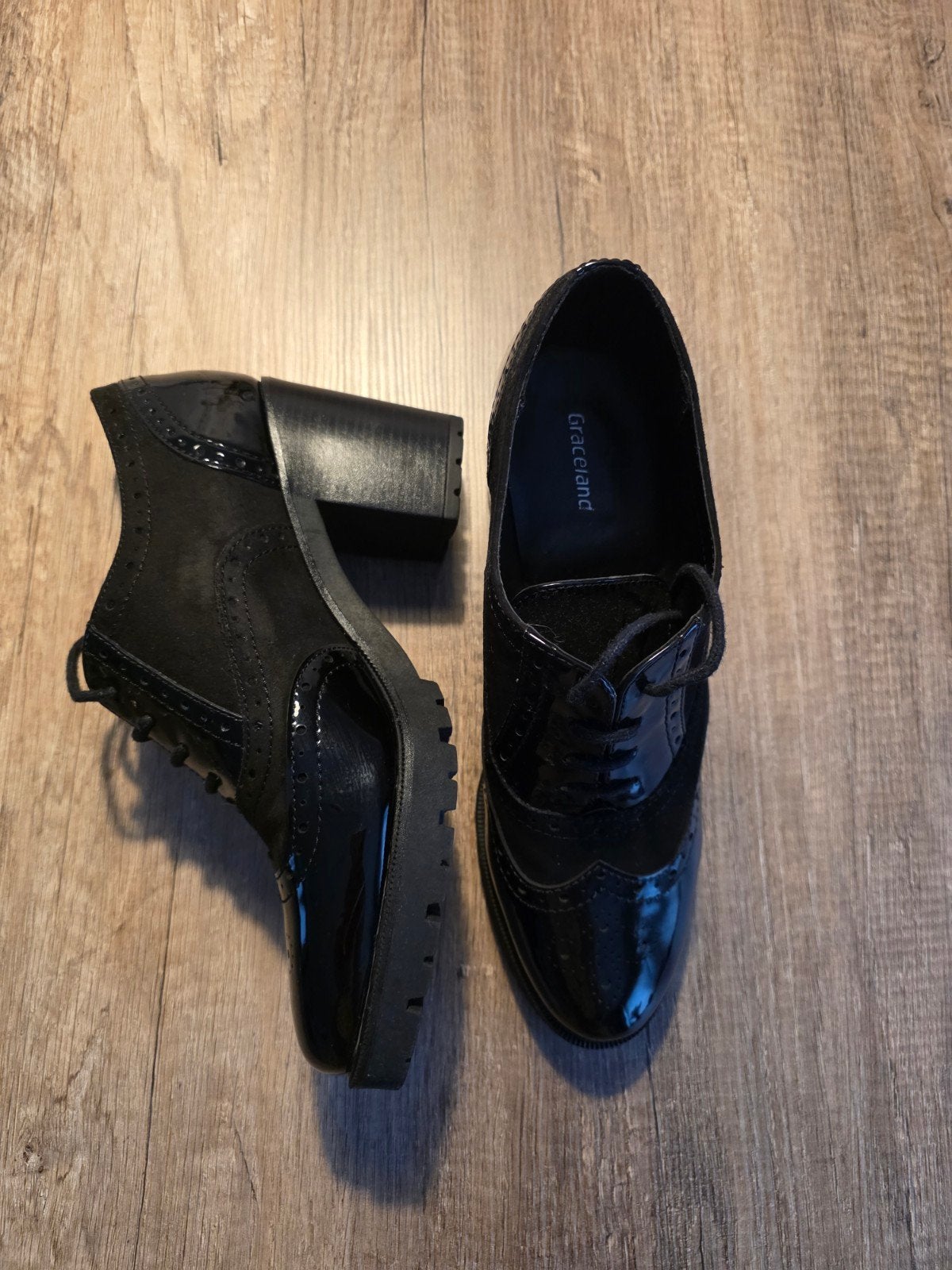 Zwarte Graceland Brogues met Hak - Maat 40, Kleding | Dames, Zwart, Ophalen of Verzenden, Zo goed als nieuw, Graceland