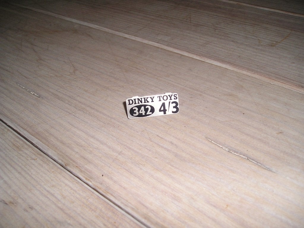 Dinky Toys 342 Original Price Tag 4'3, Ophalen of Verzenden