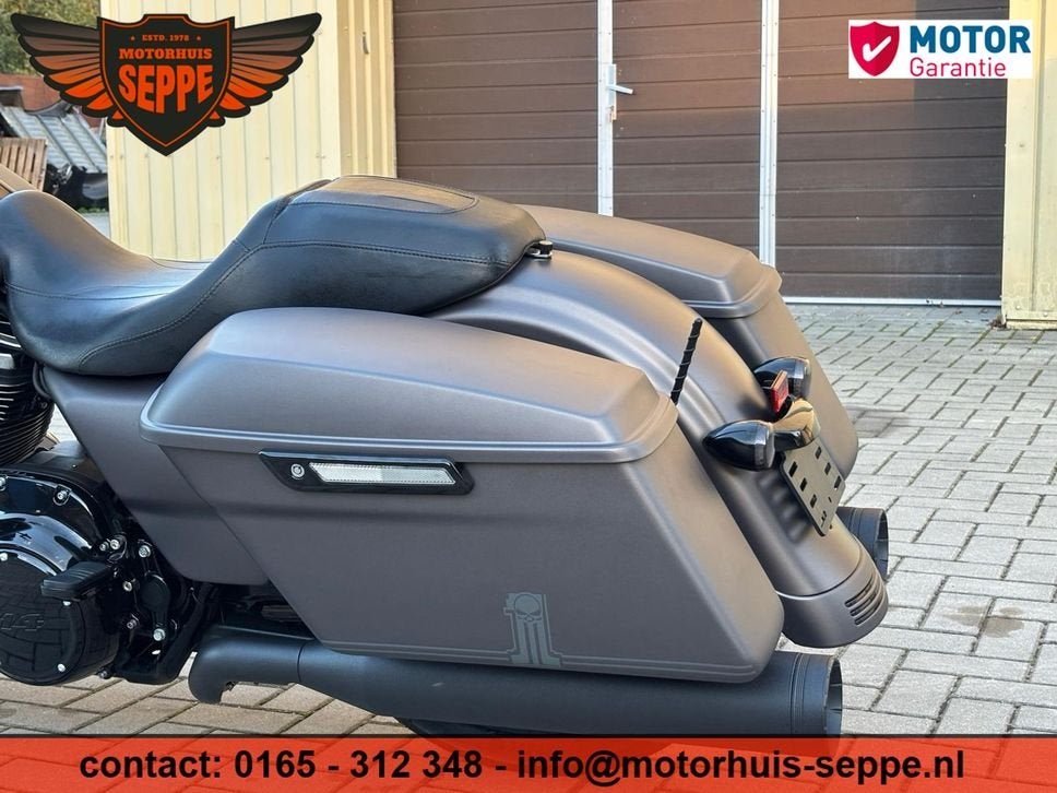HARLEY-DAVIDSON STREET GLIDE SPECIAL 114, 2 cilinders, HARLEY-DAVIDSON, Chopper, Bedrijf