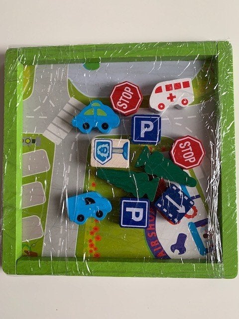 Houten speelbord met autootjes en verkeersborden (Sp71), Ophalen of Verzenden, Zo goed als nieuw, Overige typen