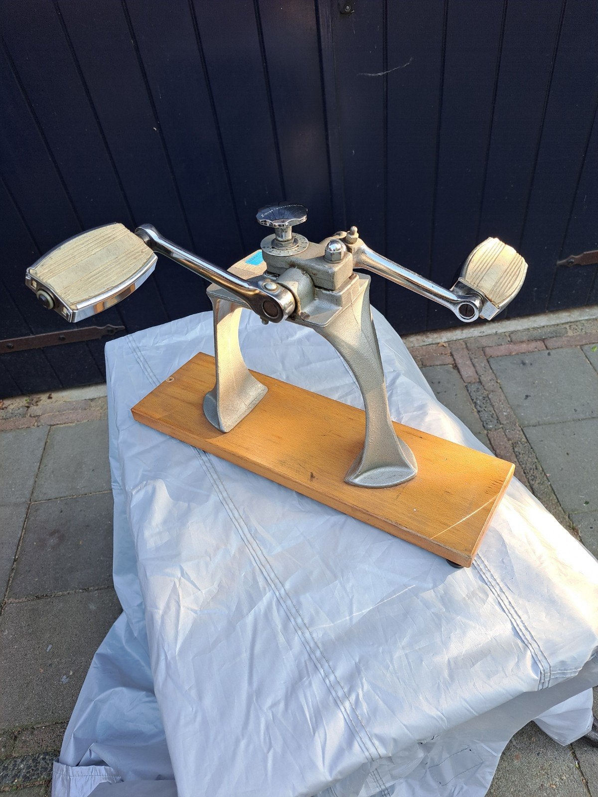stoel trainer vintage Zimmer Orthopaedic ltd., Ophalen