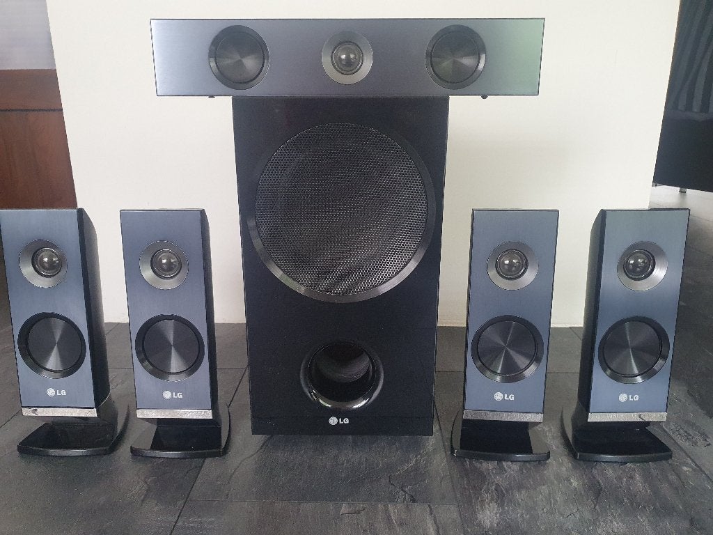 LG 5.1 speakerset, Audio, Tv en Foto, Luidsprekers, Overige merken, Speakerset, Ophalen of Verzenden, Zo goed als nieuw