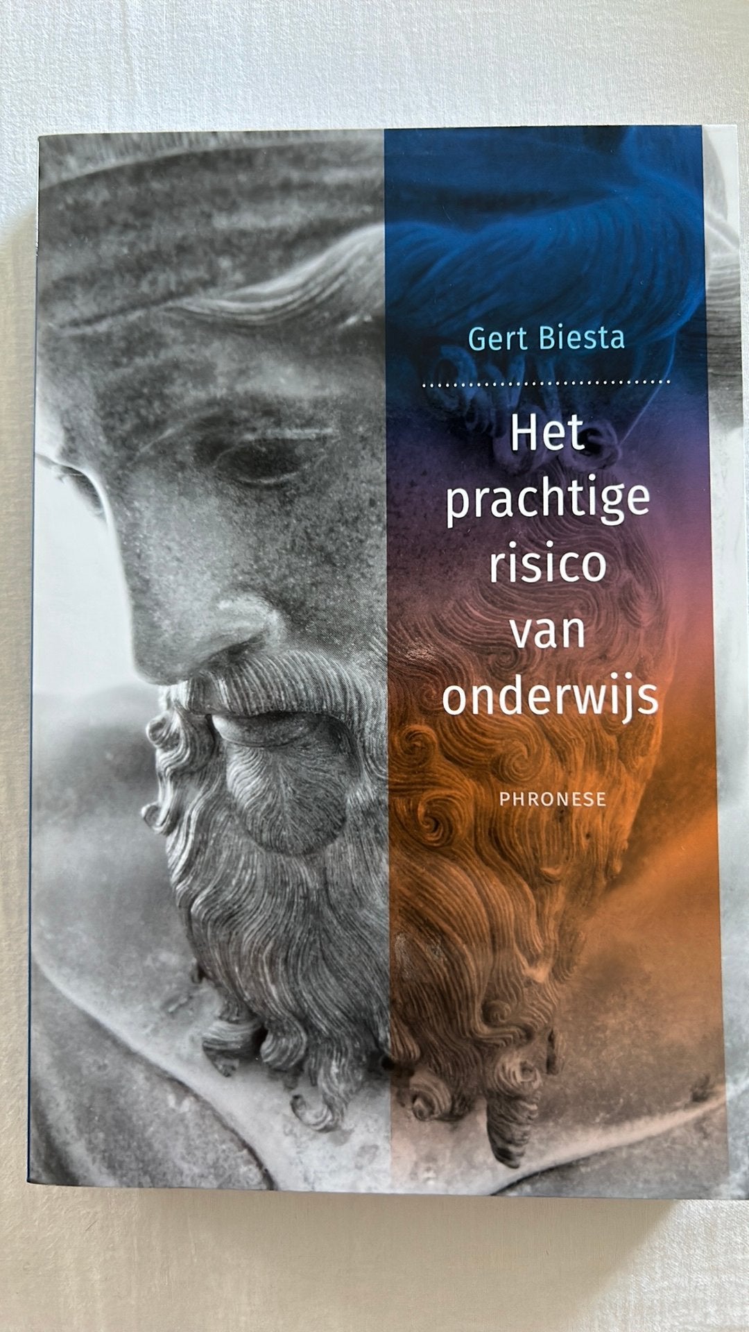 Elke Wiss - Socrates op sneakers, Boeken, Ophalen of Verzenden, Zo goed als nieuw, Elke Wiss