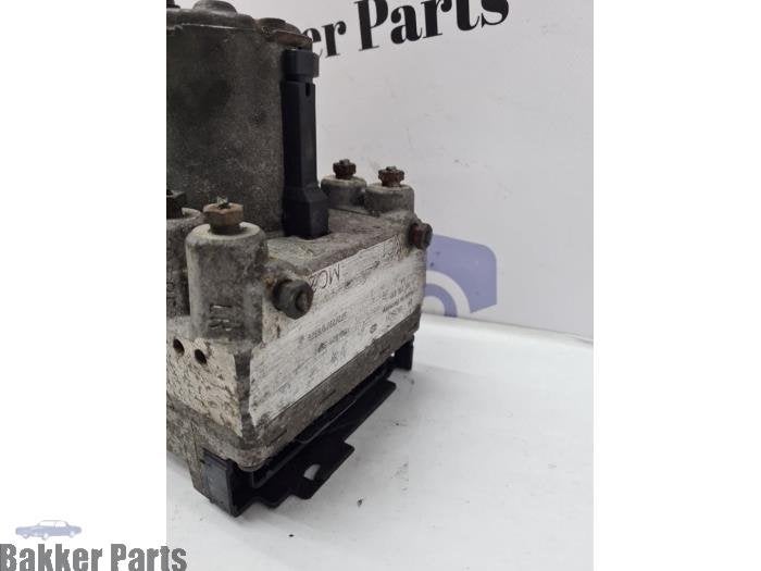 ABS Pomp van een Volvo V40, Gebruikt, -, -, Ophalen of Verzenden
