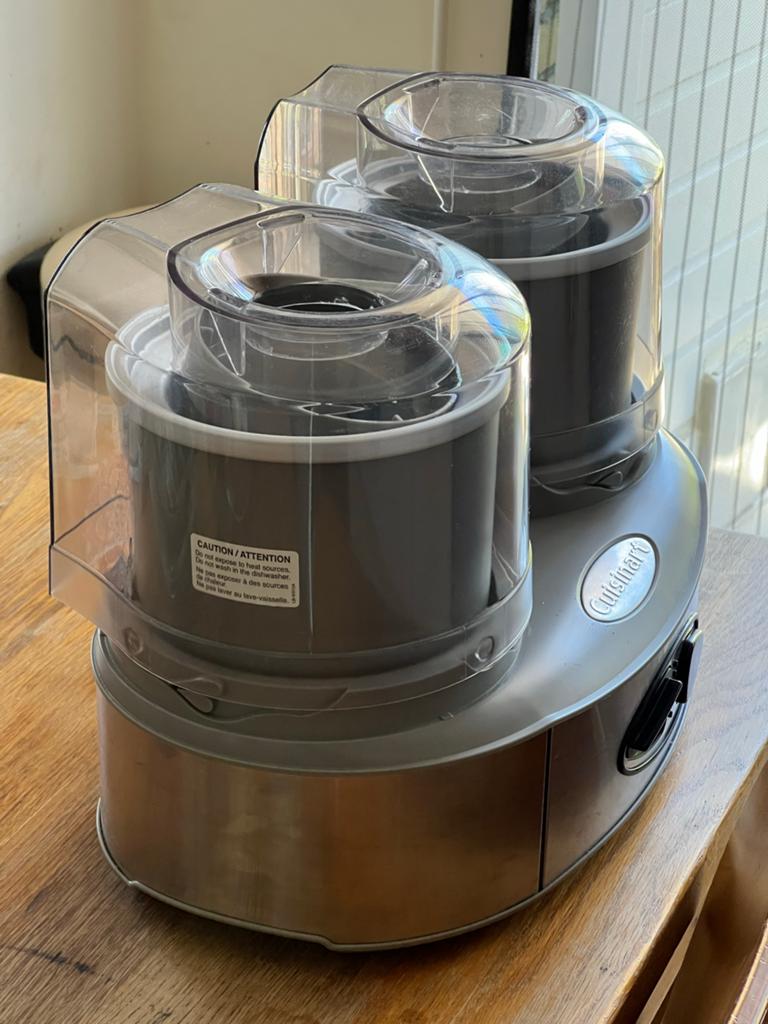 Cuisinart ICE40BCE Duo IJsmachine - Maak 2 smaken tegelijk, Ophalen of Verzenden, Gebruikt, Koelelement