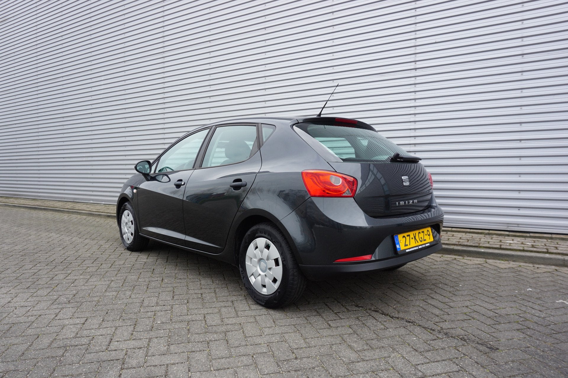 SEAT Ibiza 1.2 Club Elektr. ramen / NAP / NIEUWE APK!, Auto's, Seat, Voorwielaandrijving, Euro 5, Stof, Gebruikt