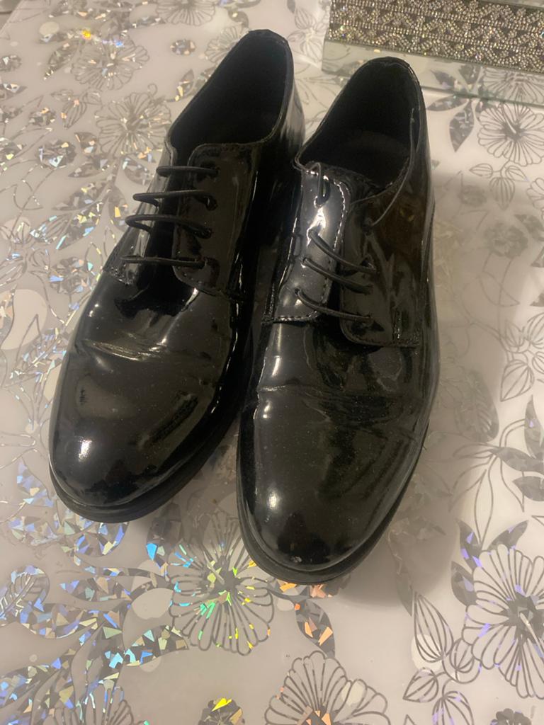 Zwarte lakleren veterschoenen - Maat 38, Ophalen, Zo goed als nieuw, Zwart, Schoenen met lage hakken