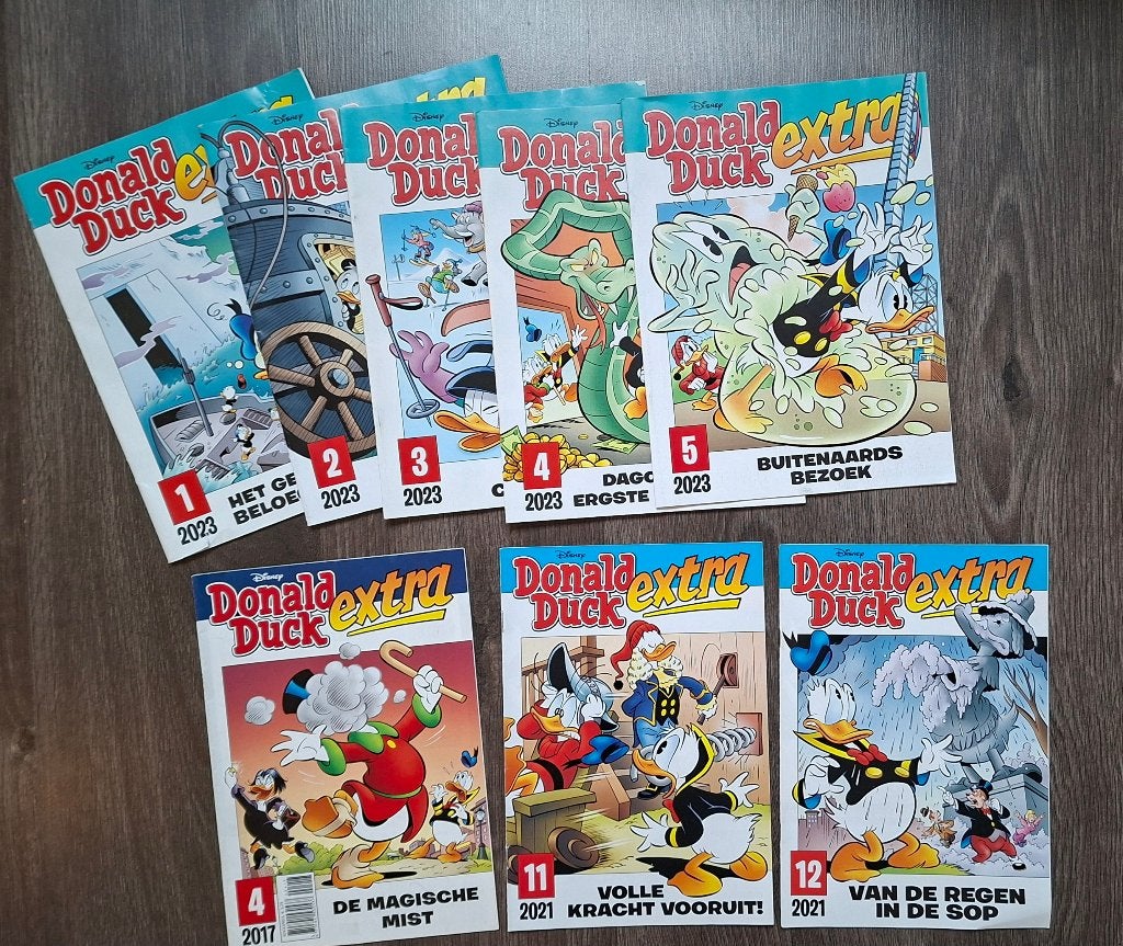 Donald Duck Extra 2023/2021/2017, Ophalen, Zo goed als nieuw, Walt Disney  Donald duck, Meerdere stripboeken