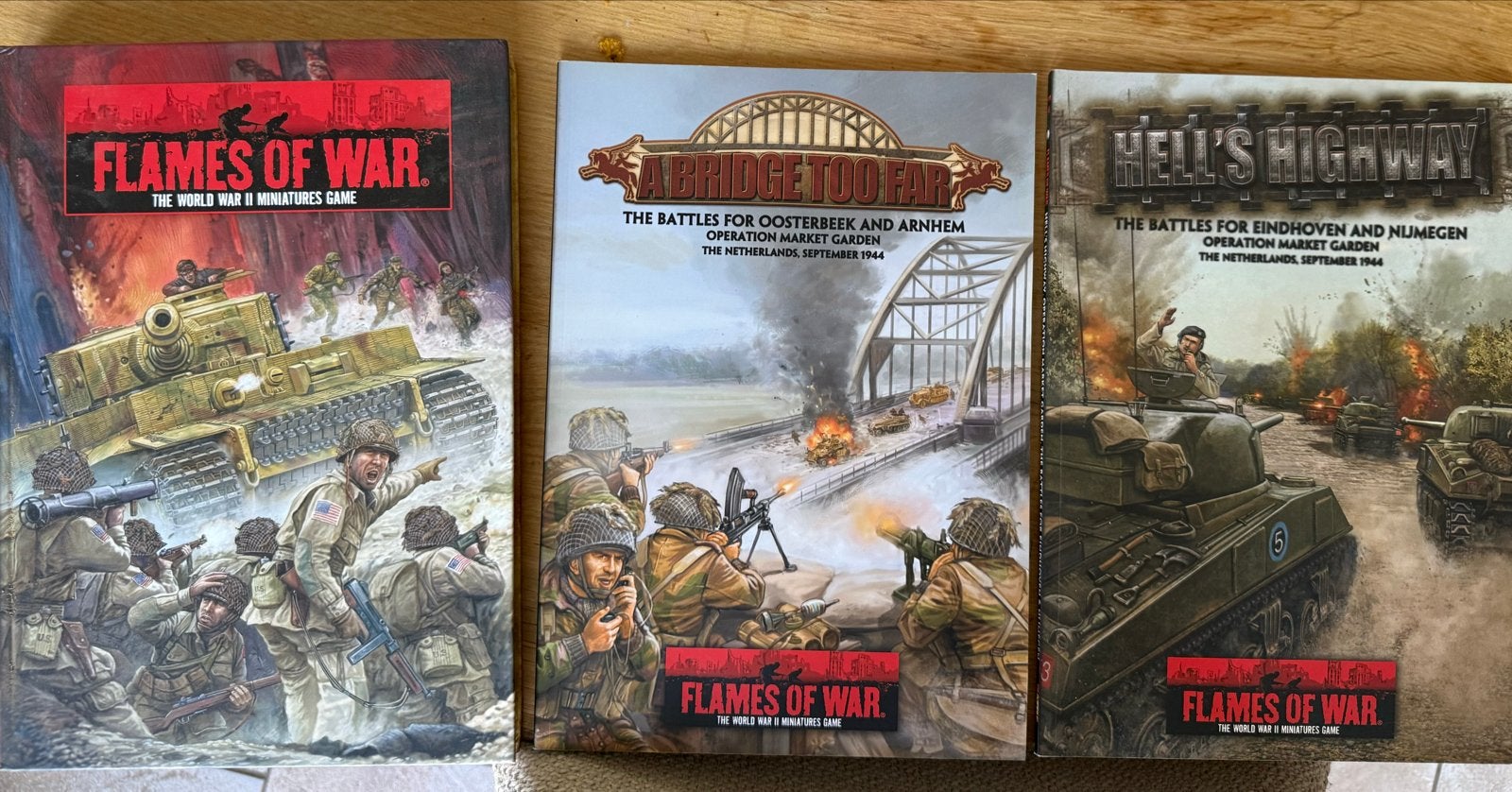 Flames of War: A Bridge Too Far & Hell's Highway, Hobby en Vrije tijd, Wargaming, Ophalen of Verzenden, Zo goed als nieuw