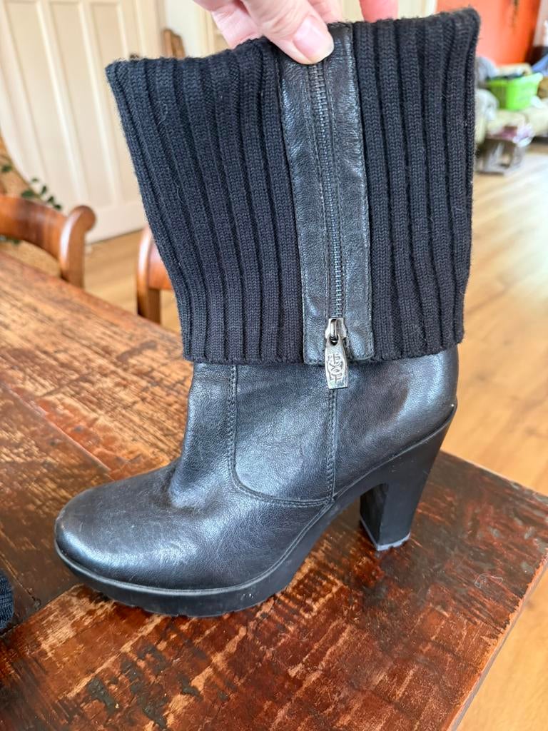 Guess hakken boots schoenen laarzen zwart omslag izgst, Ophalen of Verzenden, Gedragen, Zwart