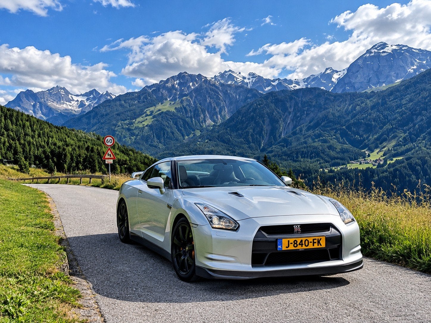 Nissan GT-R  650pk, Automaat, 486 pk, 4 stoelen, Bedrijf