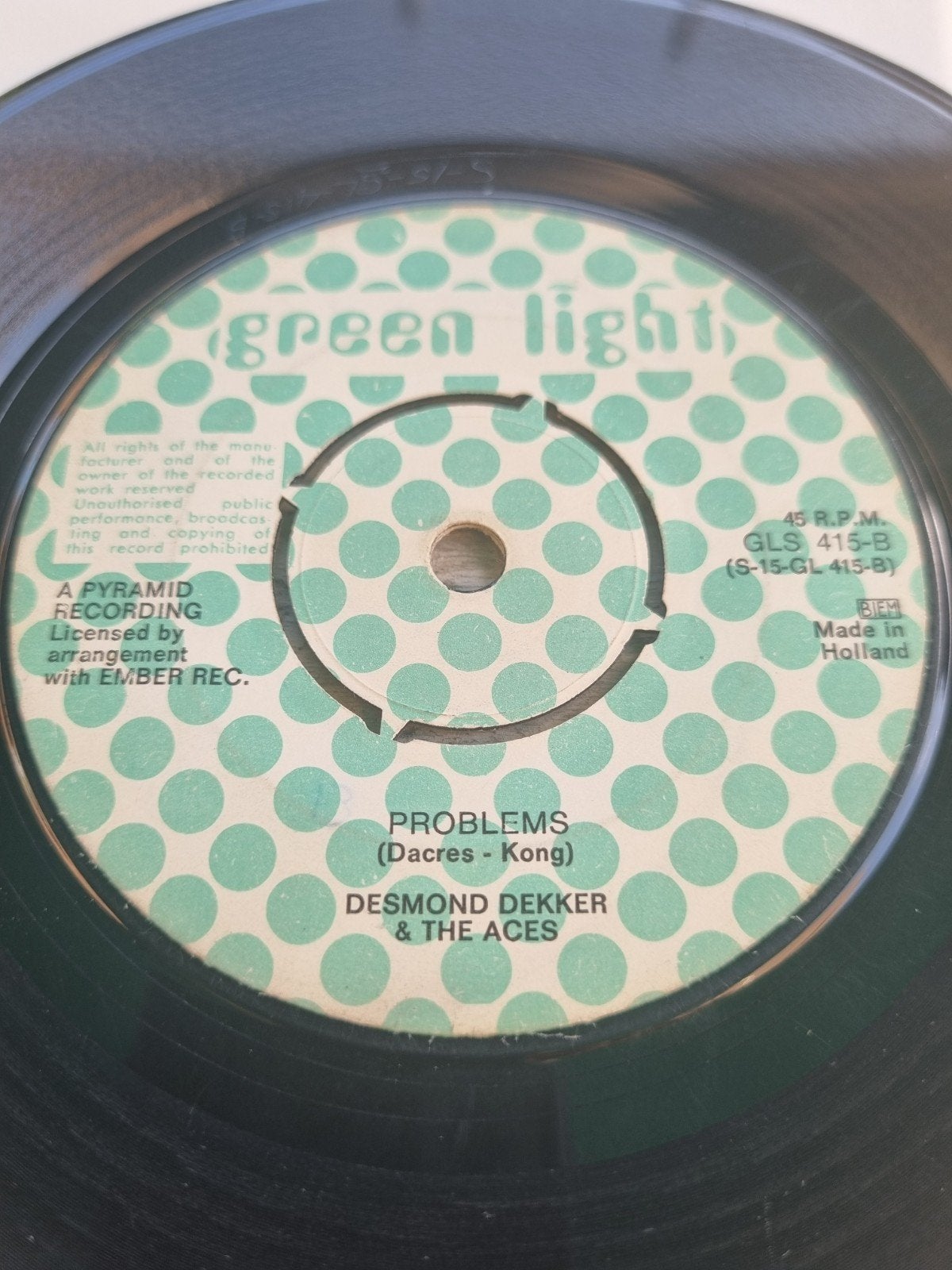 Desmond Dekker & The Aces - It Miek / Problems 7 inch vinyl), Cd's en Dvd's, Vinyl Singles, Gebruikt, 7 inch, Ophalen of Verzenden