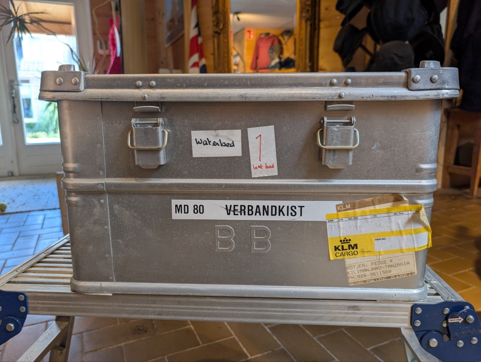 Aluminium kist 58x38x33 cm - Gebruikt, stevig en ruim, Ophalen of Verzenden, Landmacht, Nederland, Kist of Geocache