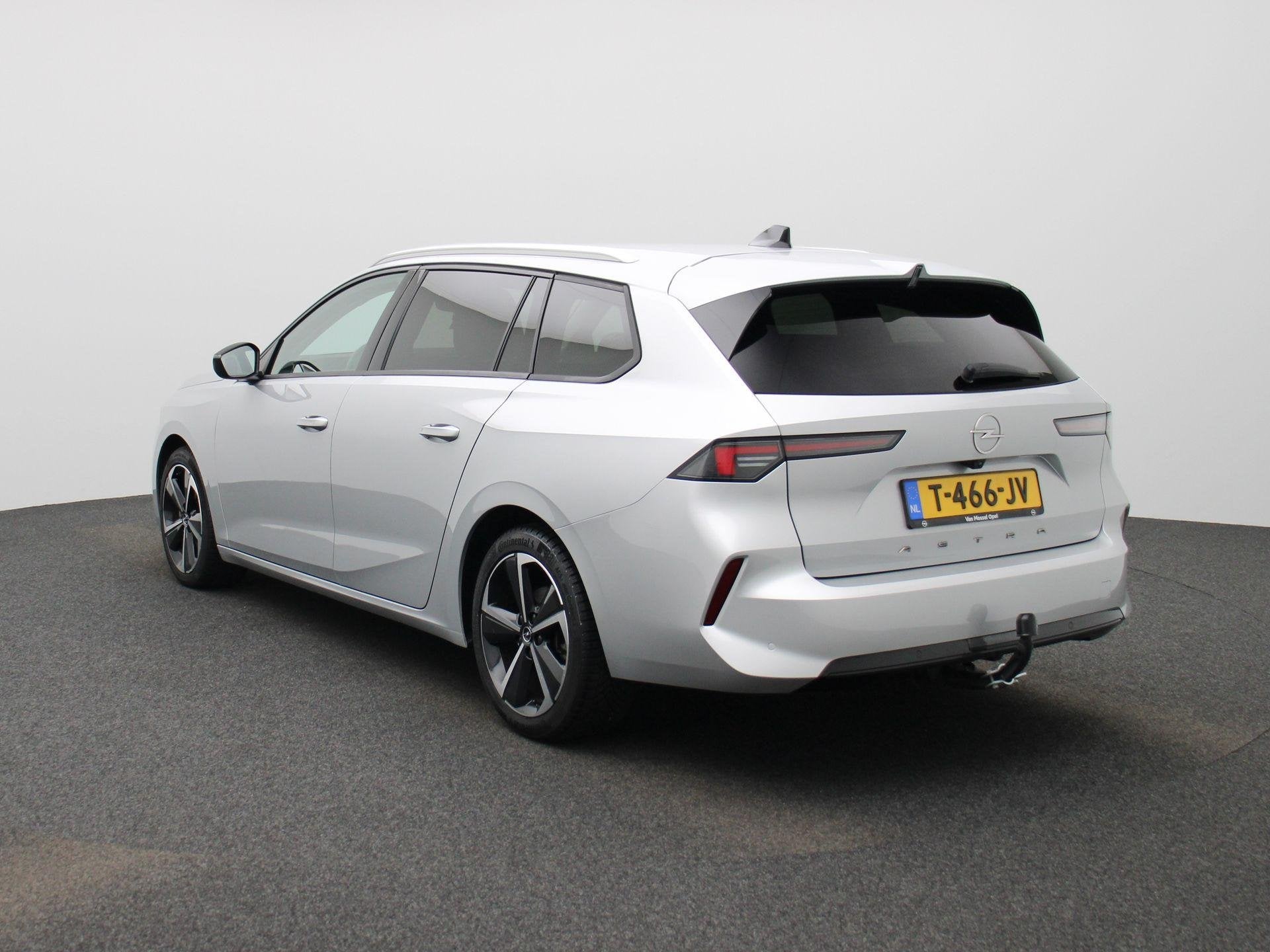 Opel Astra Sports Tourer 1.2 Elegance | Automaat | Apple Car, 12 maanden, Stof, Euro 6, 1199 cc