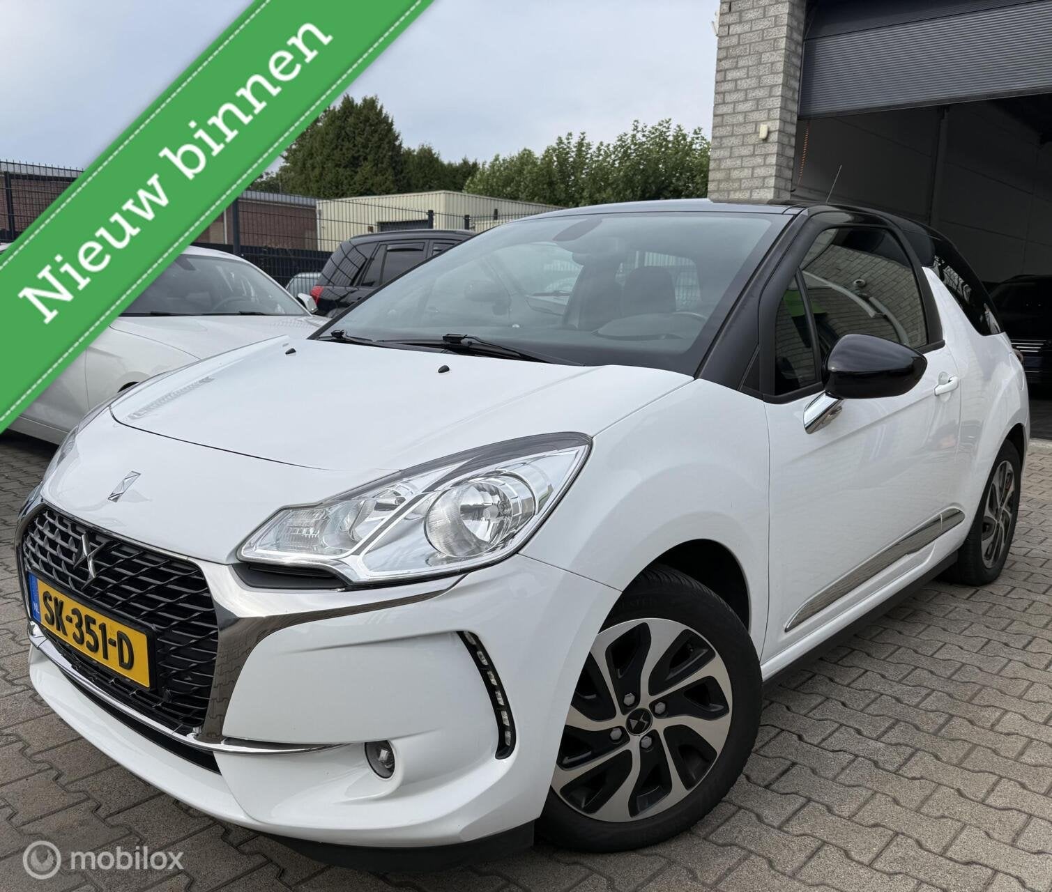 Ds 3 1.2 PureTech So Chic / Origineel NL / Dealer onderh!, Auto's, Gebruikt, Euro 6, 1199 cc, 82 pk