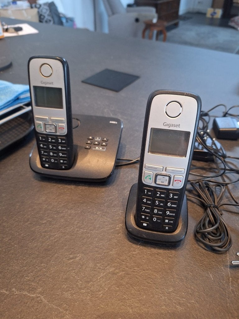 GIGASET A 400 A DUO (SIEMENS), Ophalen of Verzenden, Zo goed als nieuw, 2 handsets