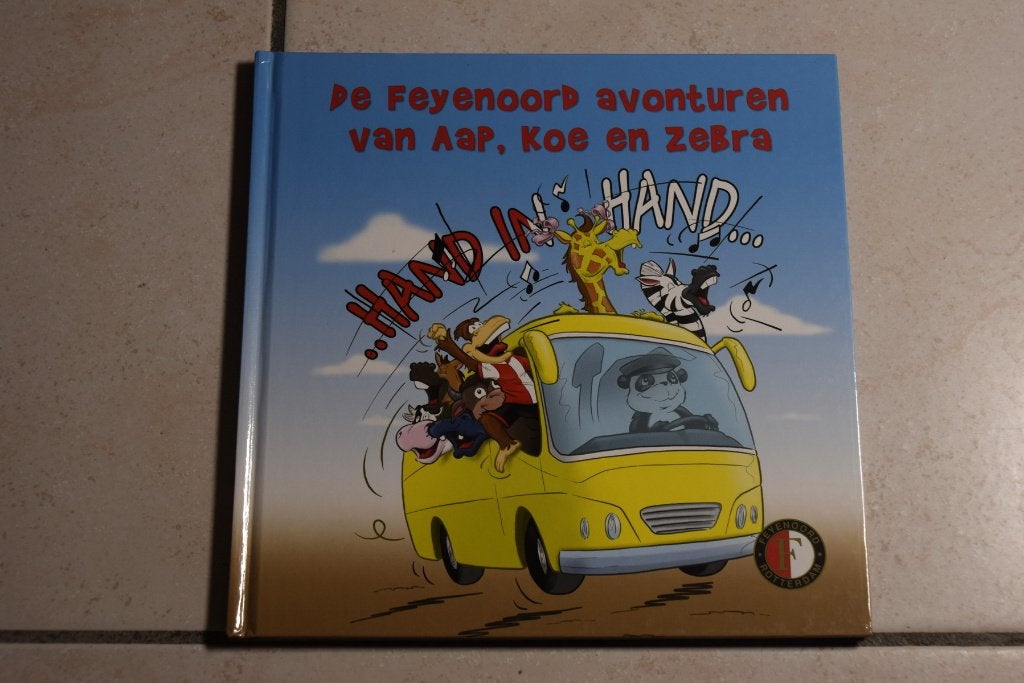 De Feyenoord avonturen van Aap, Koe en Zebra / Eus Rovers, Ophalen of Verzenden, Zo goed als nieuw, Fictie algemeen