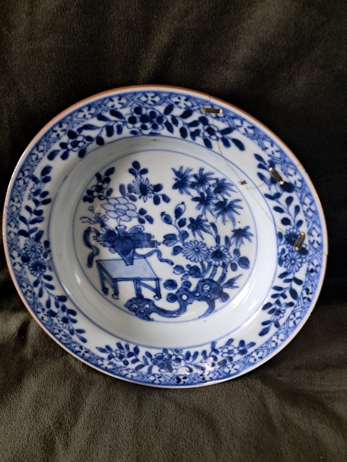Chinees porseleinen bordje oude herstelde schade, Antiek en Kunst, Ophalen of Verzenden