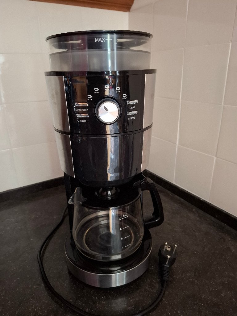 Quigg Koffiemachine met bonenmaler - Model 18411902, Ophalen, Gebruikt, 10 kopjes of meer, Koffiemachine