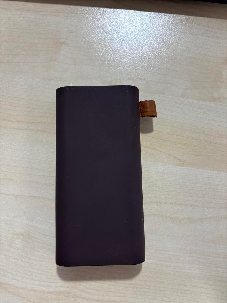 Fresh ‘n Rebel Powerbank 12000 mAh - Bruin, Telecommunicatie, Ophalen, Gebruikt