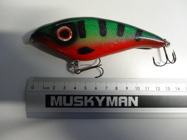 Kunstaas: Mad Cow Fishing Tackle Rattling Sara Jerkbaits, Watersport en Boten, Hengelsport | Roofvissen, Verzenden, Gebruikt, Overige typen