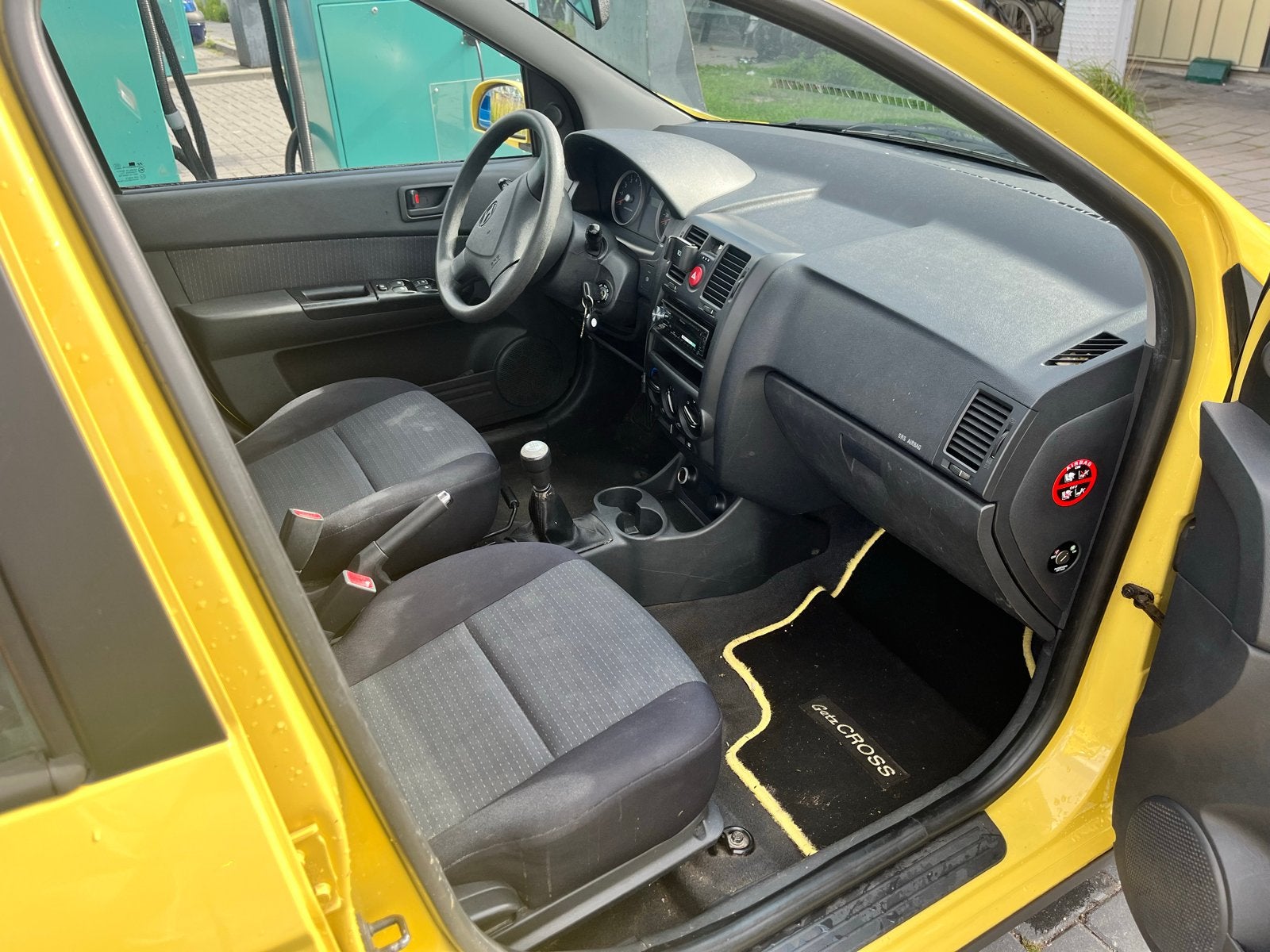 Foto 8 van Hyundai Getz 2007 Geel