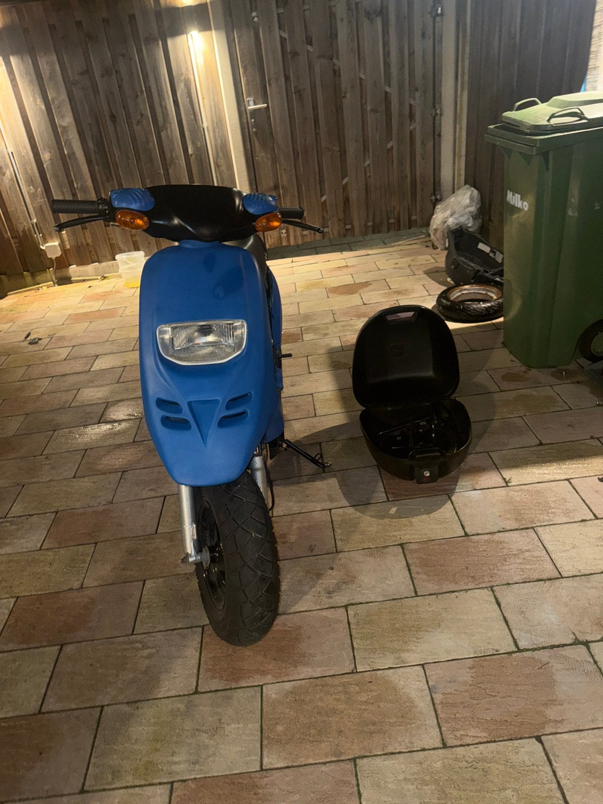 Piaggio Typhoon 80cc frame, Ophalen, Piaggio, Tweetakt, Zo goed als nieuw