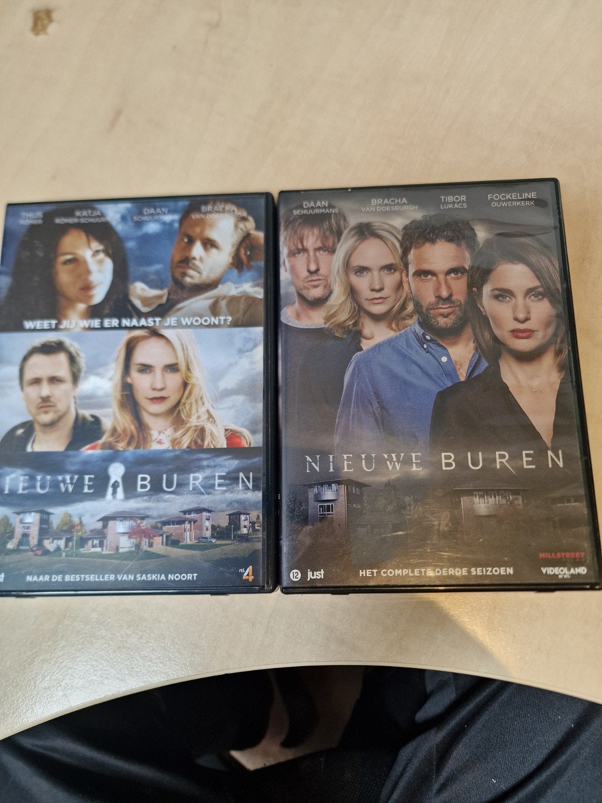 Nieuwe Buren DVD Boxset - Seizoen 1 & 3, Vanaf 12 jaar, Ophalen of Verzenden, Gebruikt, Drama