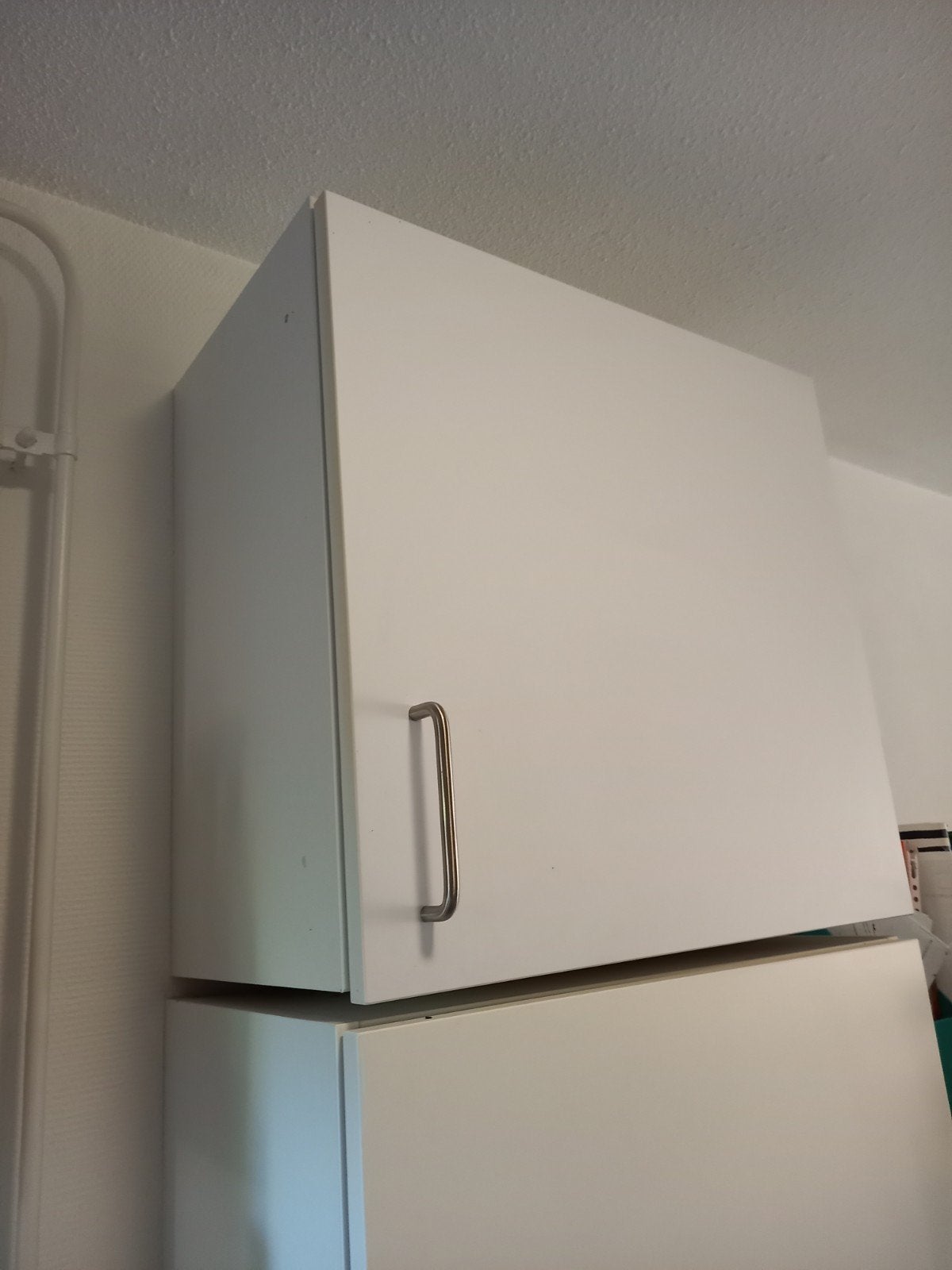Witte Bribus keukenkast met handvat in perfecte staat, Ophalen, Overige materialen, Gebruikt, 50 tot 100 cm