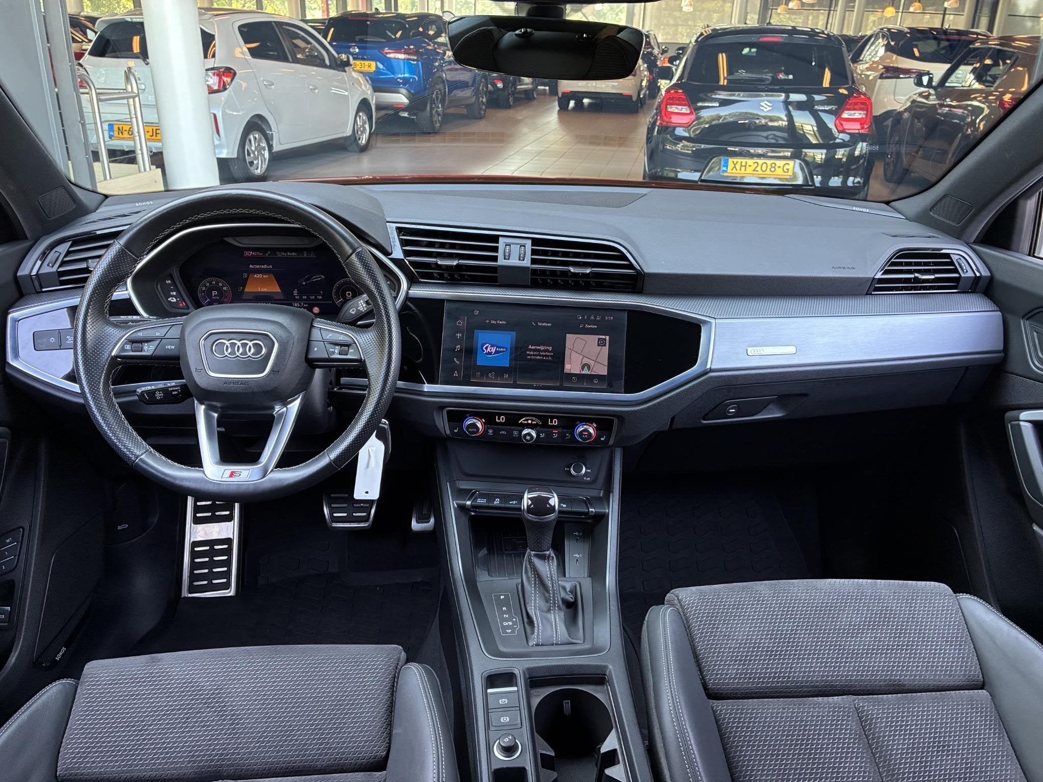 Audi Q3 45 TFSI e S edition | S-line | Memory | 360 Camera, Gebruikt, Hybride Elektrisch/Benzine, 13 kWh, SUV of Terreinwagen