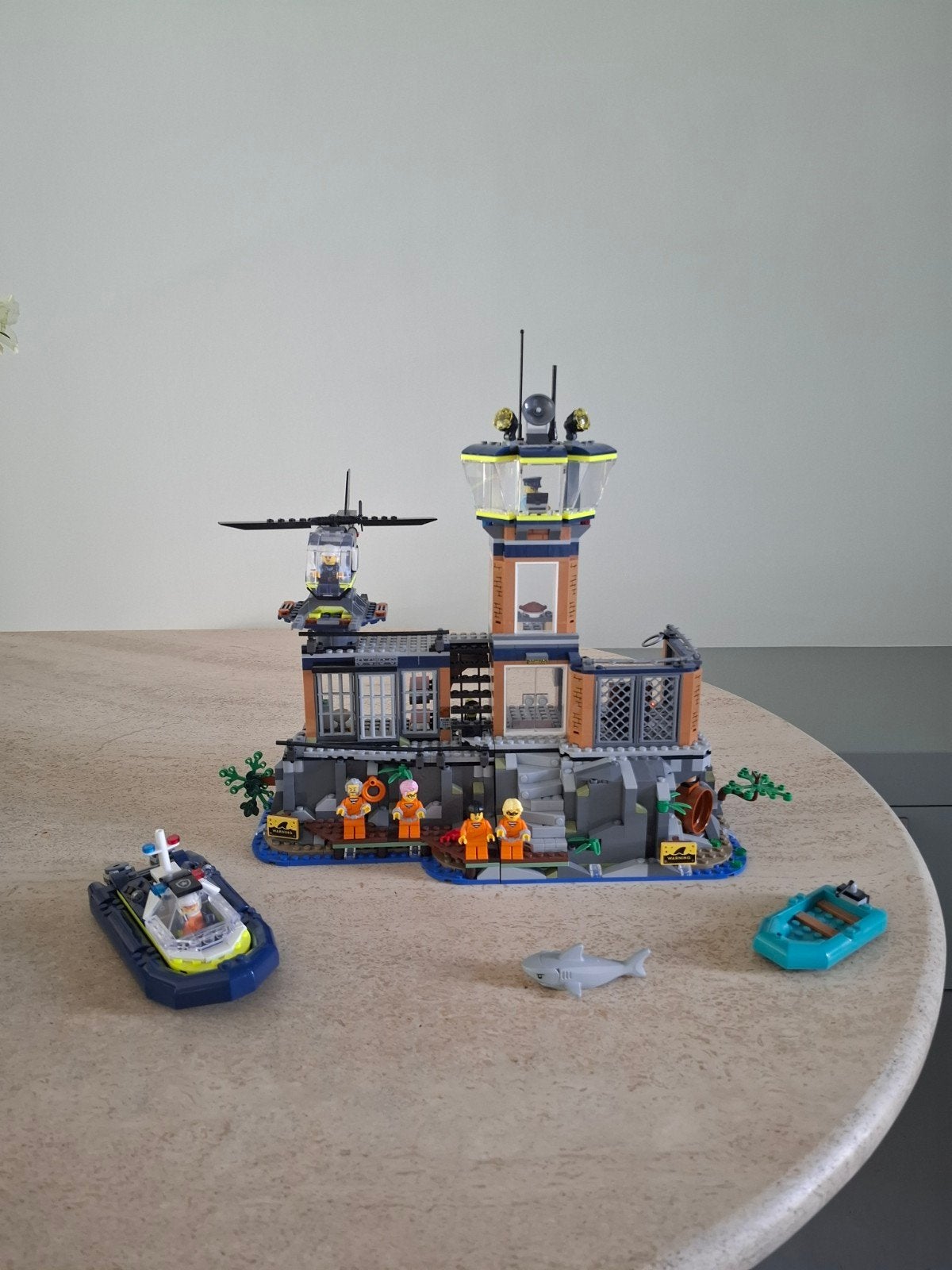 LEGO City Gevangeniseiland (60419) met helikopter en boot, Ophalen of Verzenden, Zo goed als nieuw