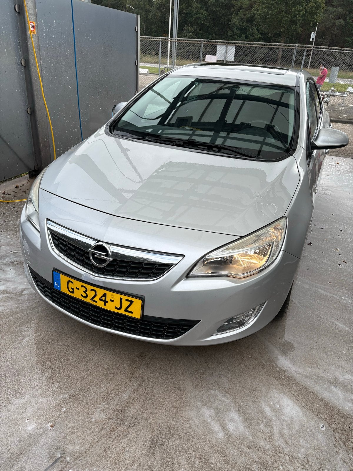 Opel Astra 1.4 Ecotec 74KW 5-D 2011 Grijs, Auto's, Voorwielaandrijving, Stof, 4 cilinders, 100 pk