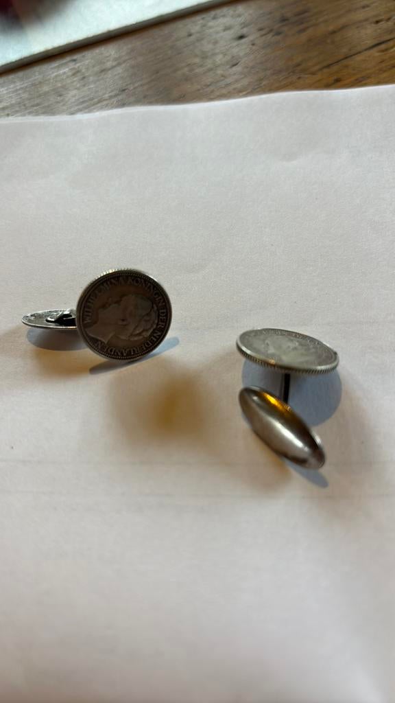 Manchetknopen Wilhelmina zilver, Sieraden, Tassen en Uiterlijk, Manchetknopen, Ophalen, Zo goed als nieuw, Overige materialen