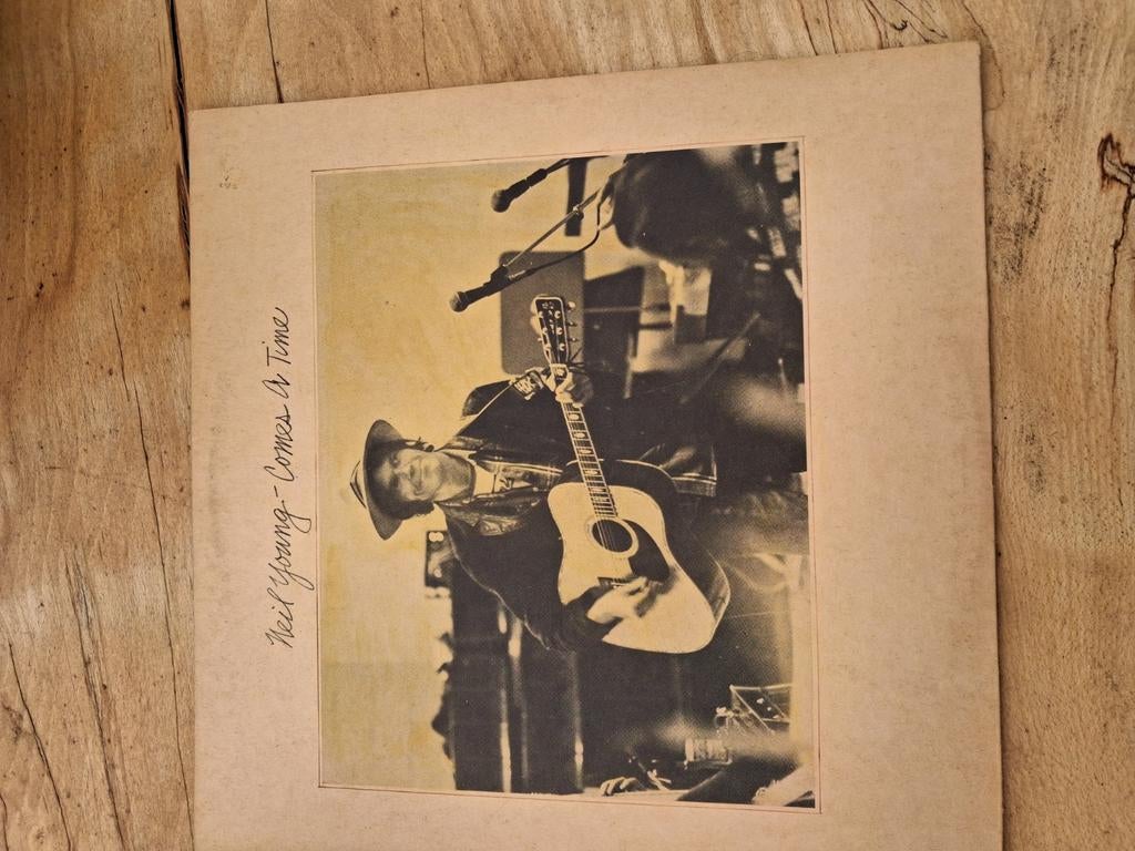 Neil Young - Comes a Time LP (1978), Ophalen of Verzenden, 1970 - 1979, Gebruikt, 12 inch