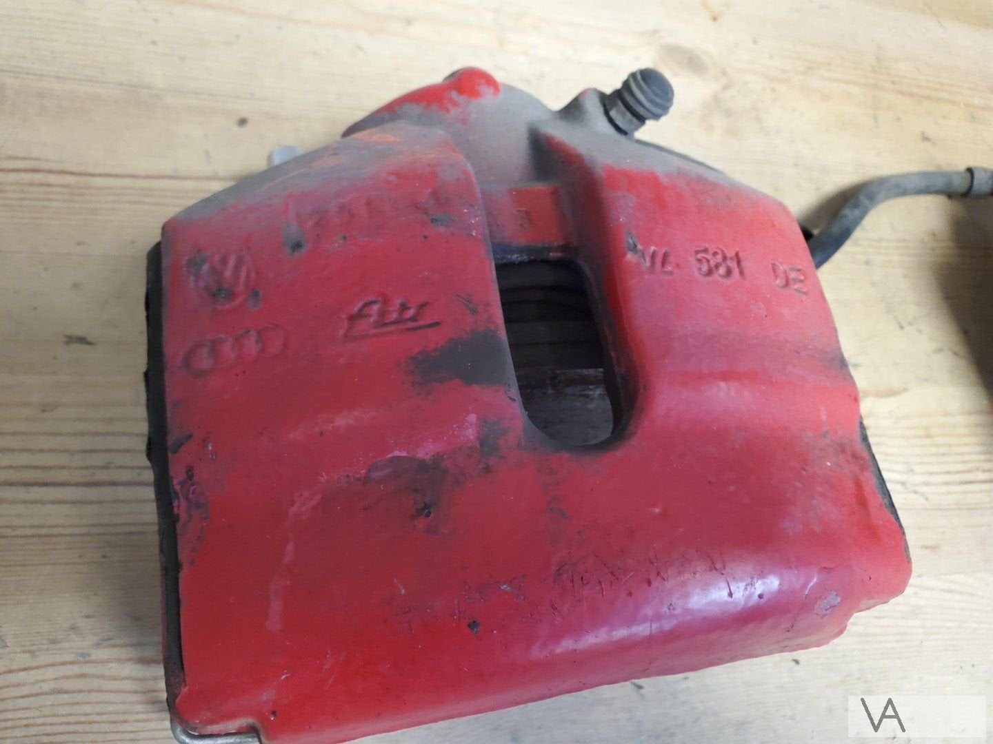 VW Golf 5 GTI 2003 - 2008 rood remklauw voorzijde setje €50, Auto-onderdelen, Gebruikt, -, Volkswagen, -