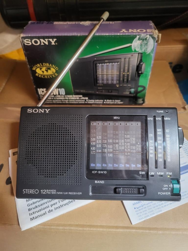 Sony vintage wereld radio, Audio, Tv en Foto, Ophalen of Verzenden, Zo goed als nieuw, Wereldontvanger