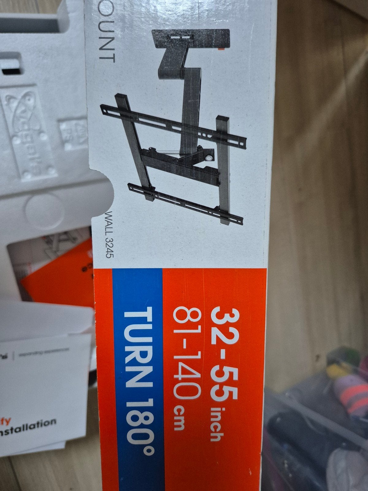 TV Beugel Draaibaar 32-55 inch (81-140 cm) - zo goed als new, Ophalen, Zo goed als nieuw