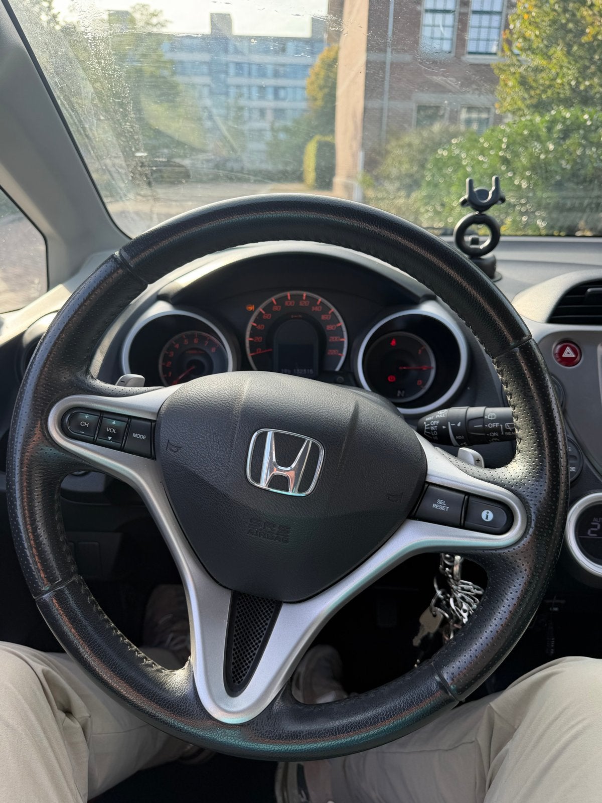 Foto 11 van Honda Jazz 1.4 AUT 2009 Grijs