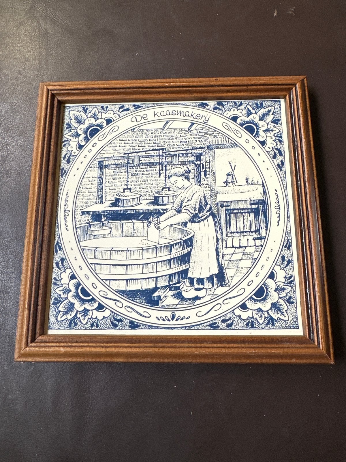 Delfts Blauw Tegeltableau 'De Kaasmakerij' in Houten Lijst, Ophalen of Verzenden