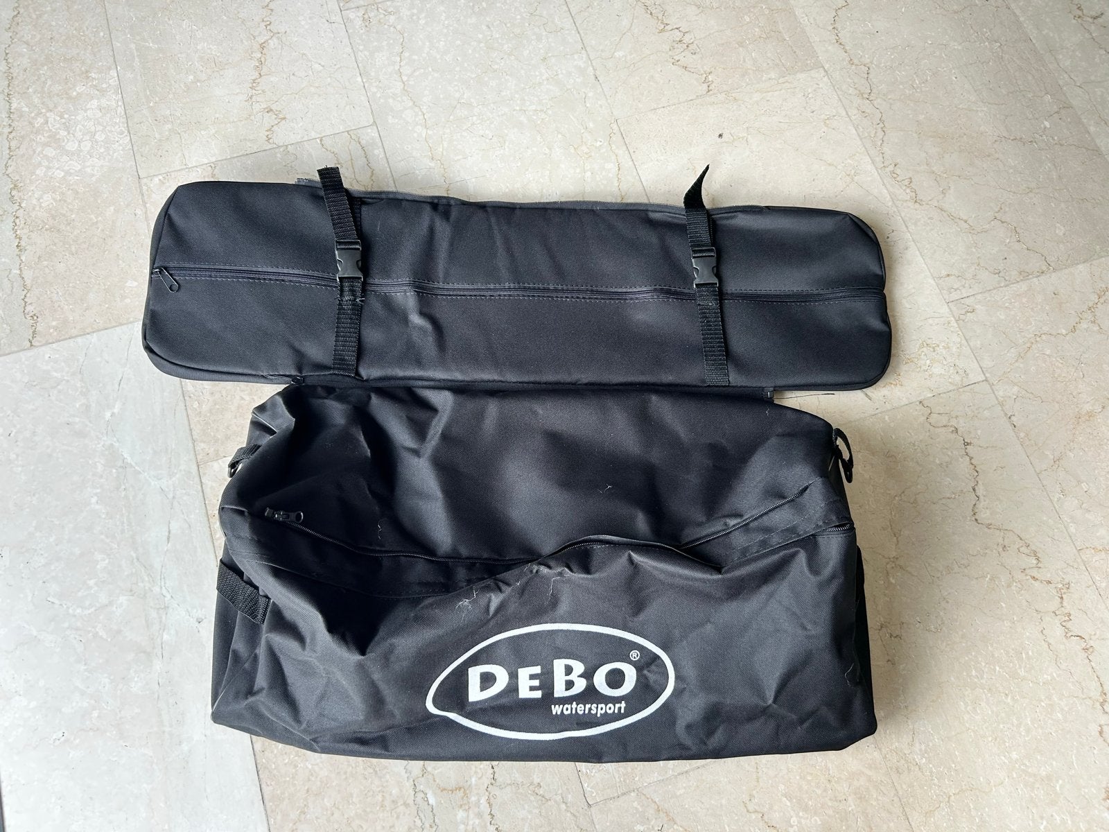 Debo watersport opbergtas voor tijdens het varen, Ophalen, Zo goed als nieuw, Interieur en Kussens
