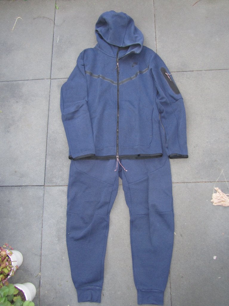 Nike tech trainingspak blauw maat S, Ophalen of Verzenden, Gedragen, Maat 46 (S) of kleiner