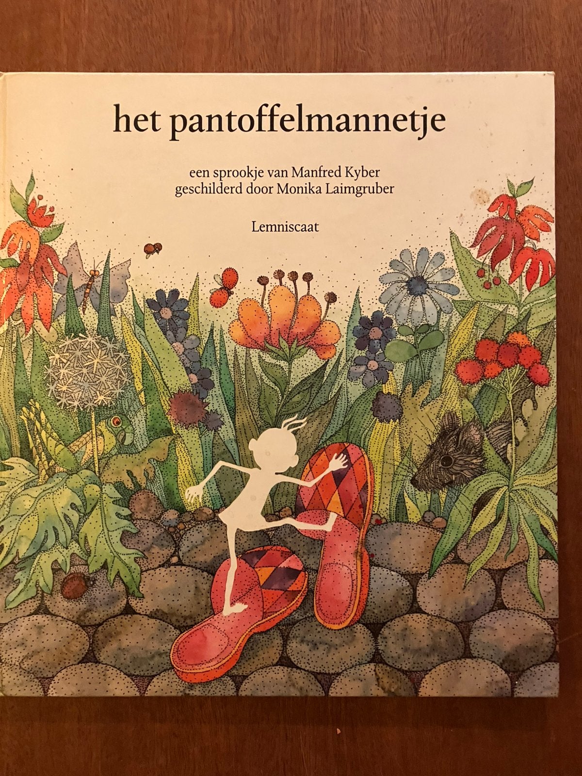 Lemniscaat het pantoffelmannetje Kyber & monika Laimgruber, Ophalen of Verzenden, Zo goed als nieuw