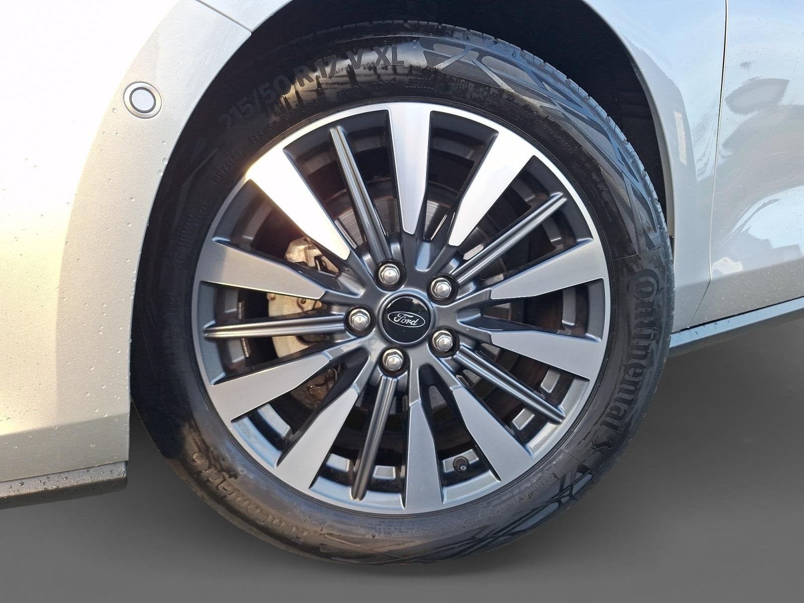 Ford Focus Wagon 1.0 EcoBoost Hybrid Titanium X | NL Auto |, Auto's, 12 maanden, Gebruikt, Origineel Nederlands, Handgeschakeld